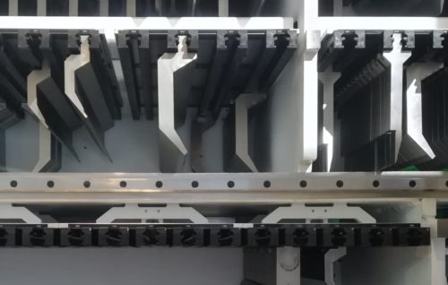 Different types of press brake tools